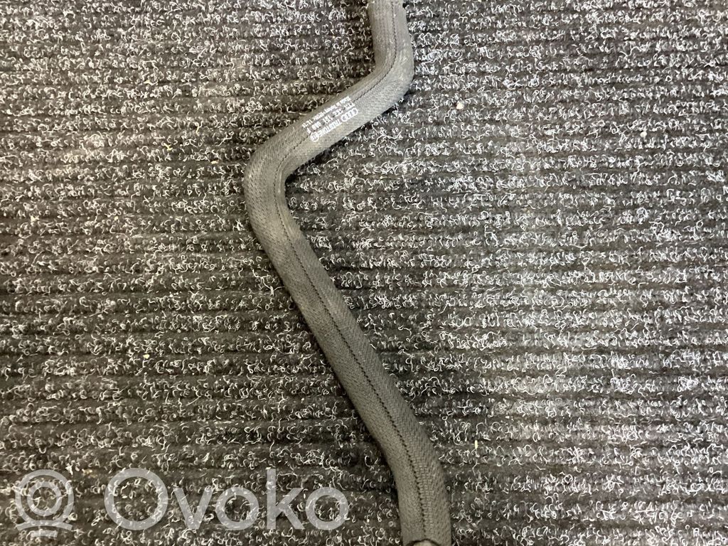 Audi e-tron Engine coolant pipe/hose 