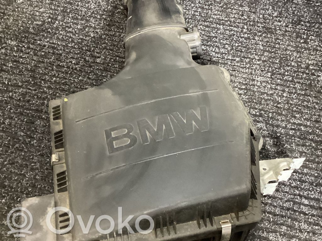 BMW 3 E90 E91 Ilmansuodattimen kotelo 