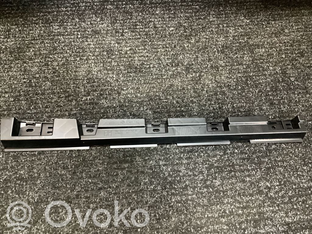 BMW X1 E84 Sill supporting ledge 