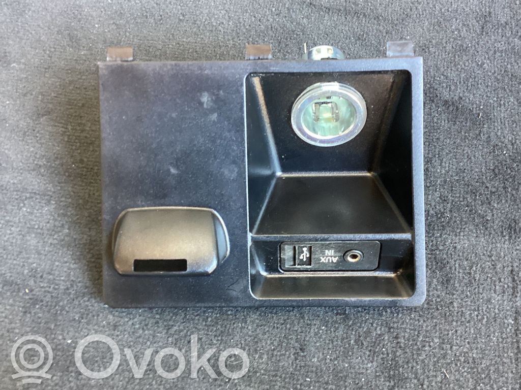 BMW X5 E70 Other center console (tunnel) element 