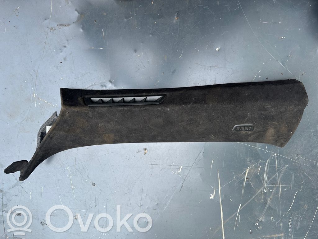 BMW 8 G15 Osłona słupka szyby przedniej / A 