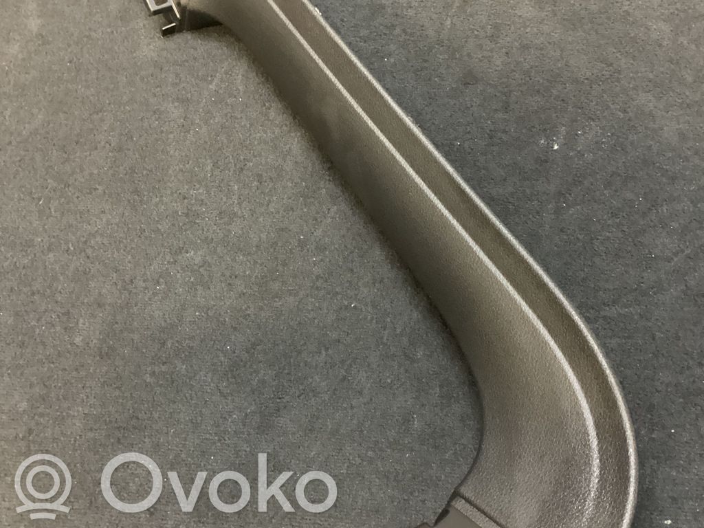 Audi e-tron Tailgate trim 