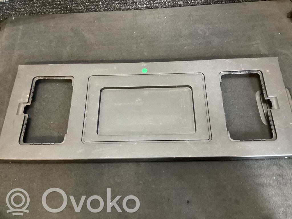 Inne elementy wykończenia bagażnika   857Z0CV000