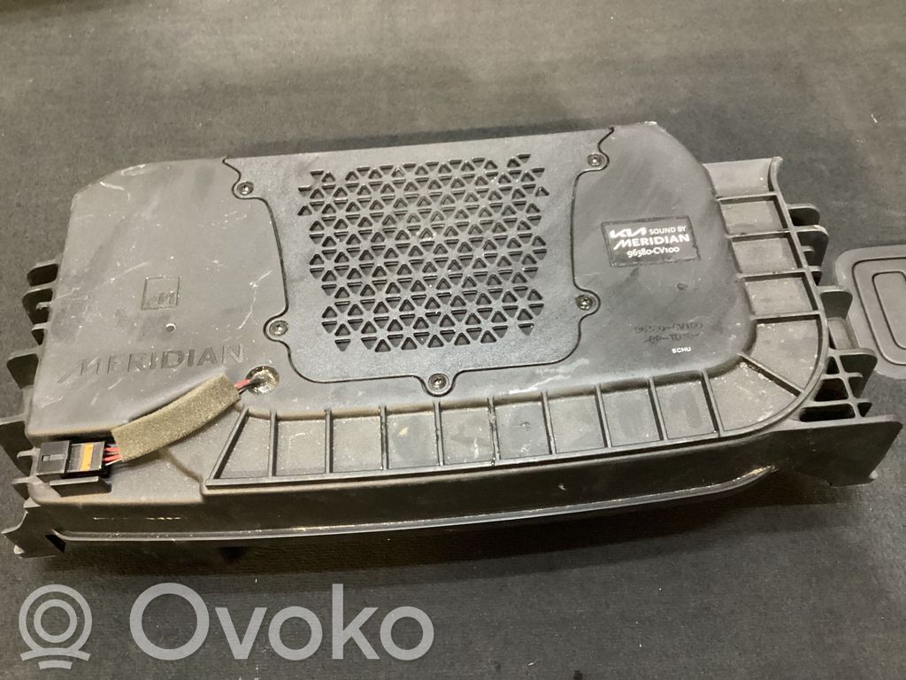 KIA EV6 Altavoz subwoofer 