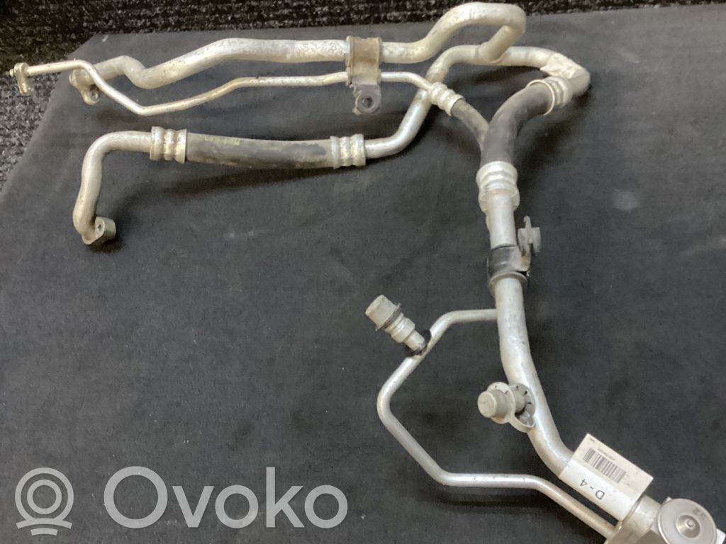 Tesla Model S Ilmastointilaitteen putki (A/C) 