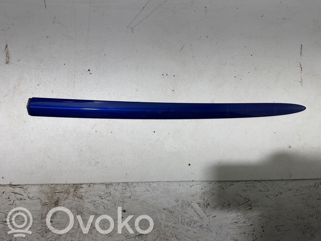 BMW M4 F82 F83 Katon muotolistan suoja 