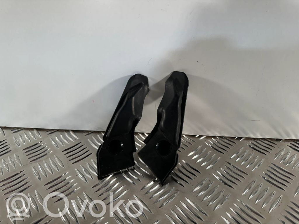 Lexus UX Windshield trim 