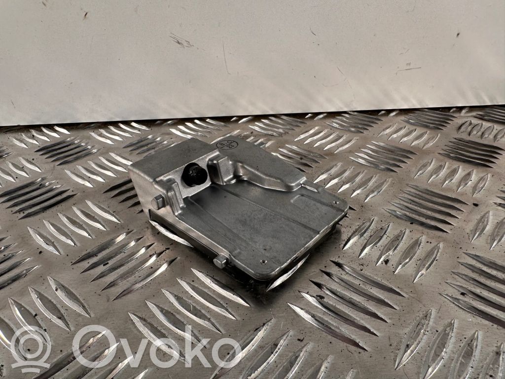 Lexus UX Windshield/windscreen camera 