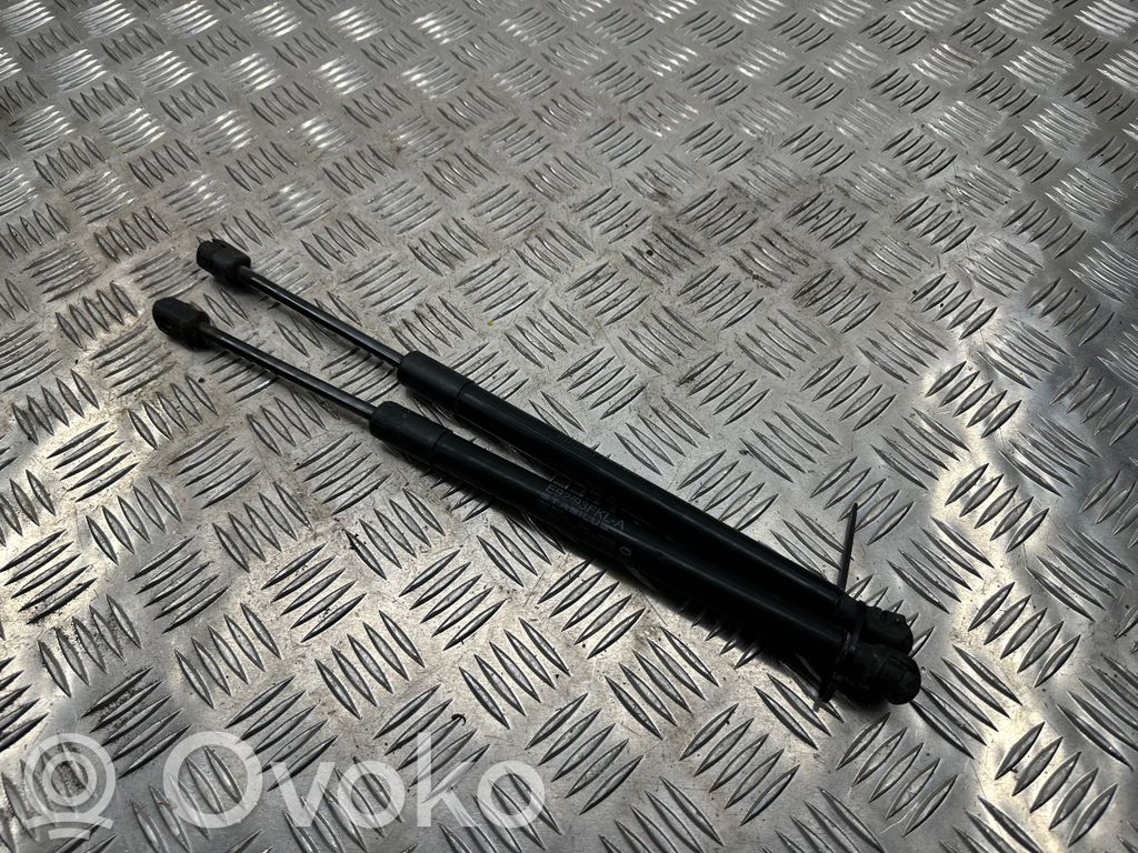 BMW 3 E92 E93 Front bonnet/hood damper/strut 