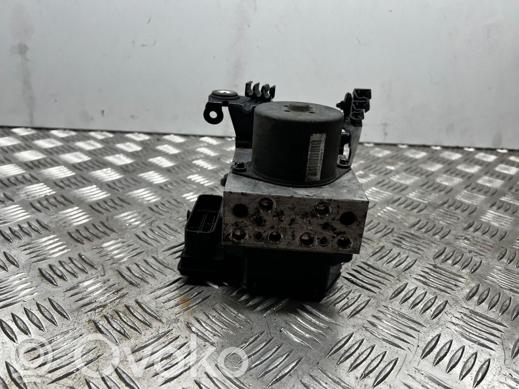 Ford Mondeo MK IV ABS Pump 