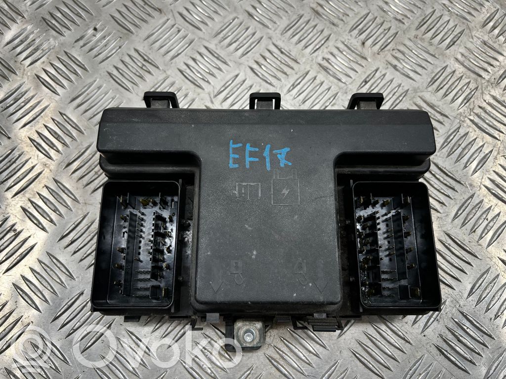 Ford Galaxy Fuse box set 
