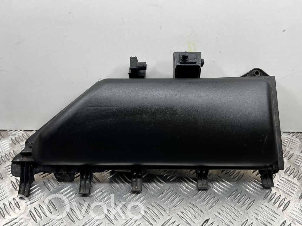 BMW 5 E60 E61 Cabin air micro filter cap 