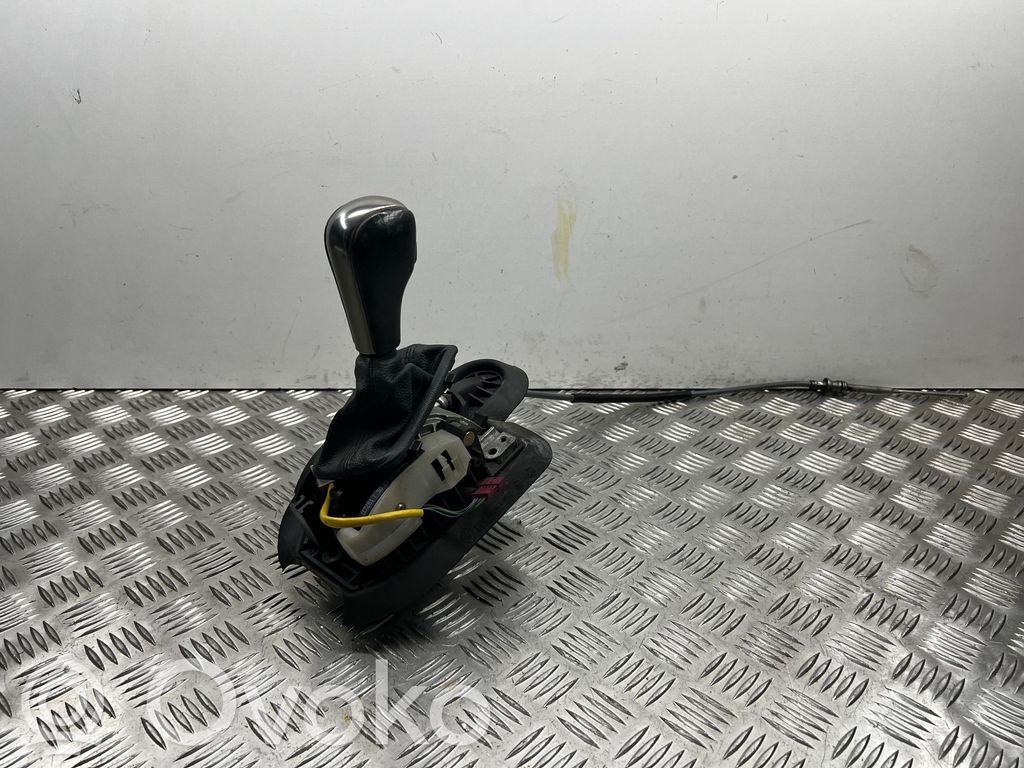 BMW 5 E60 E61 Pavarų perjungimo mechanizmas (kulisa) 