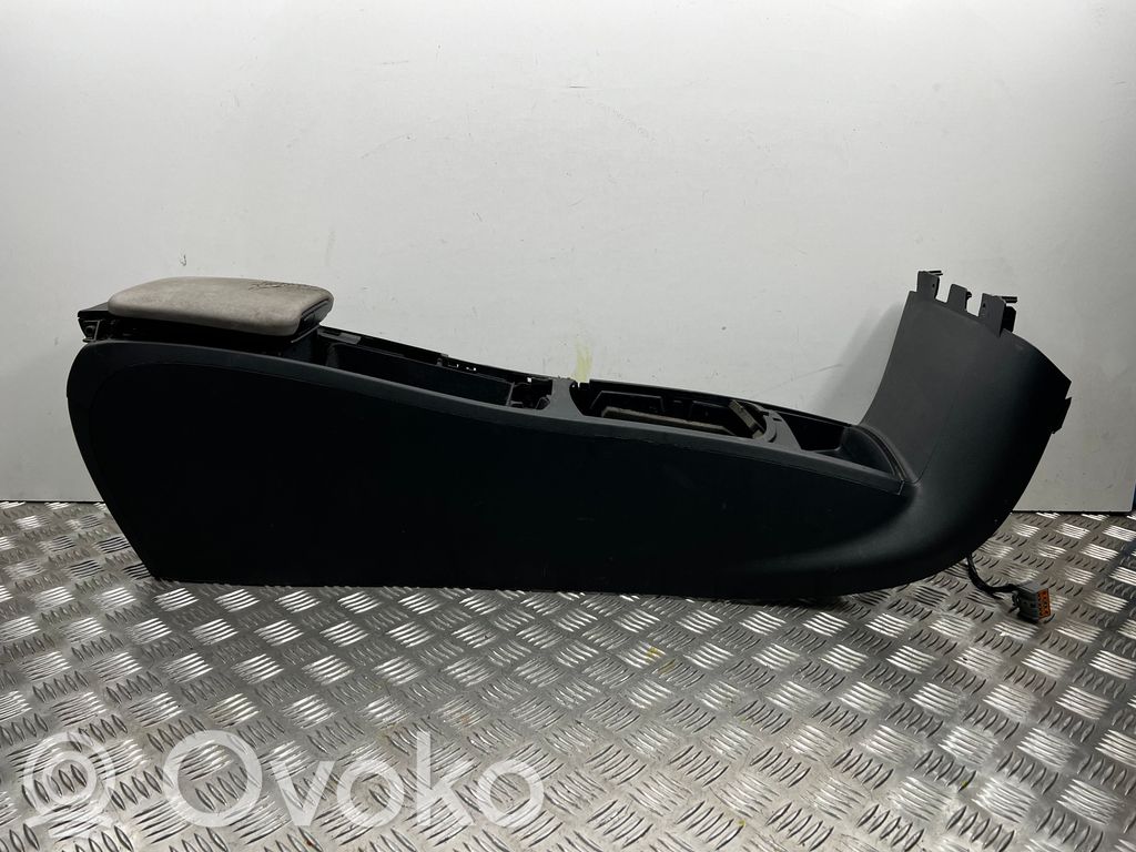 Volvo V50 Armrest 