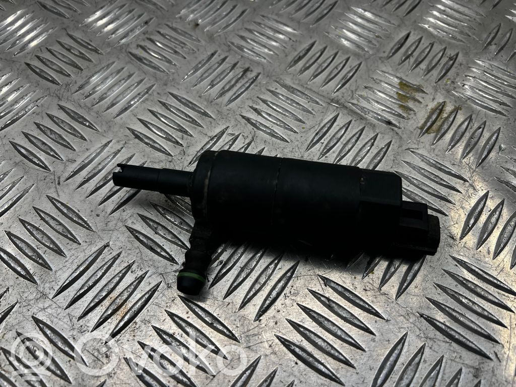 Volvo V50 Headlight washer pump 