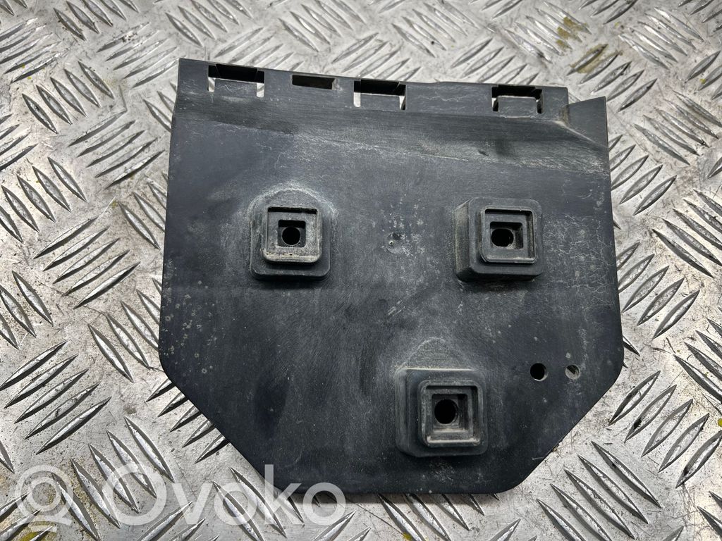 Volvo V50 Rear bumper mounting bracket 