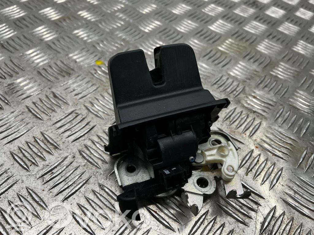 Skoda Superb B6 (3T) Tailgate/trunk/boot lock/catch/latch 