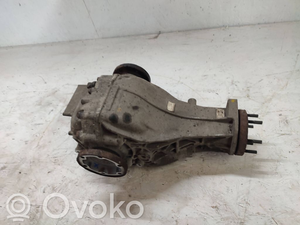 Audi A8 S8 D3 4E Galinis reduktorius 