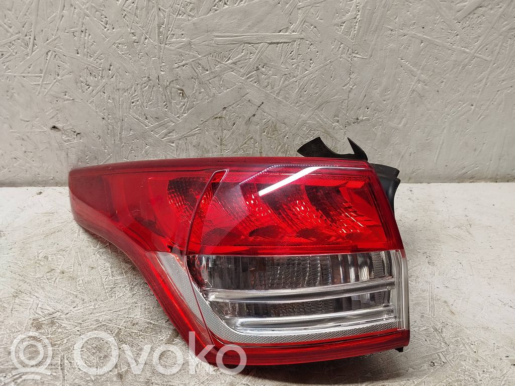 Ford Kuga II Lampa tylna 