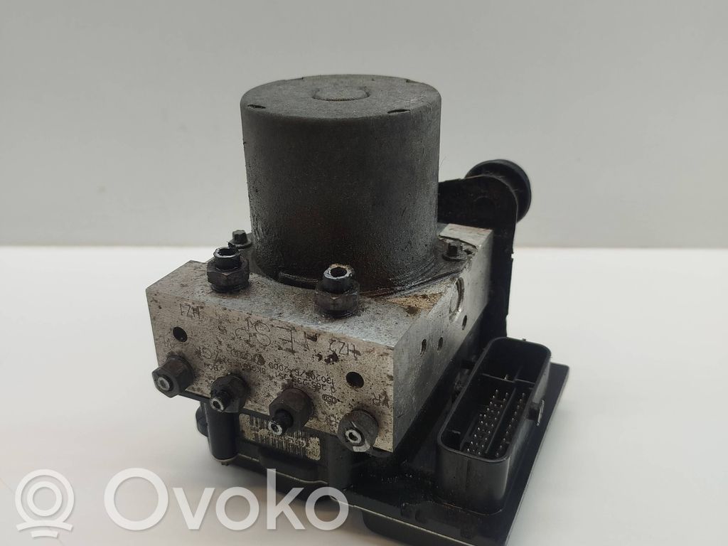 Audi A4 S4 B8 8K ABS Pump 