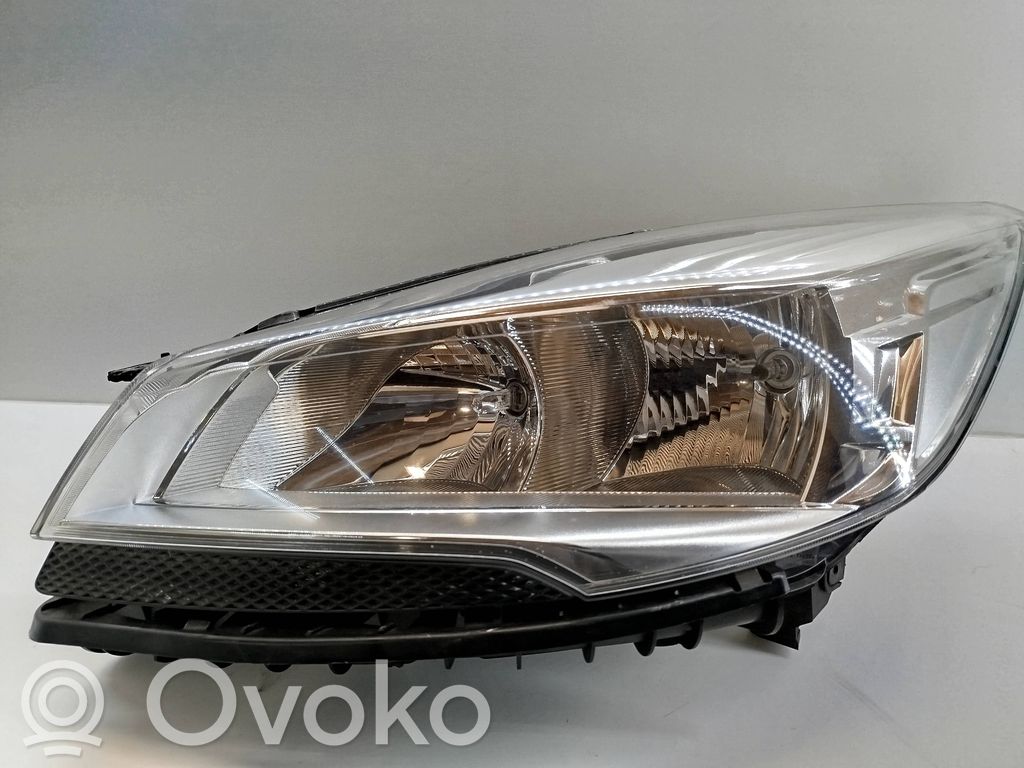 Ford Kuga II Scheinwerfer 