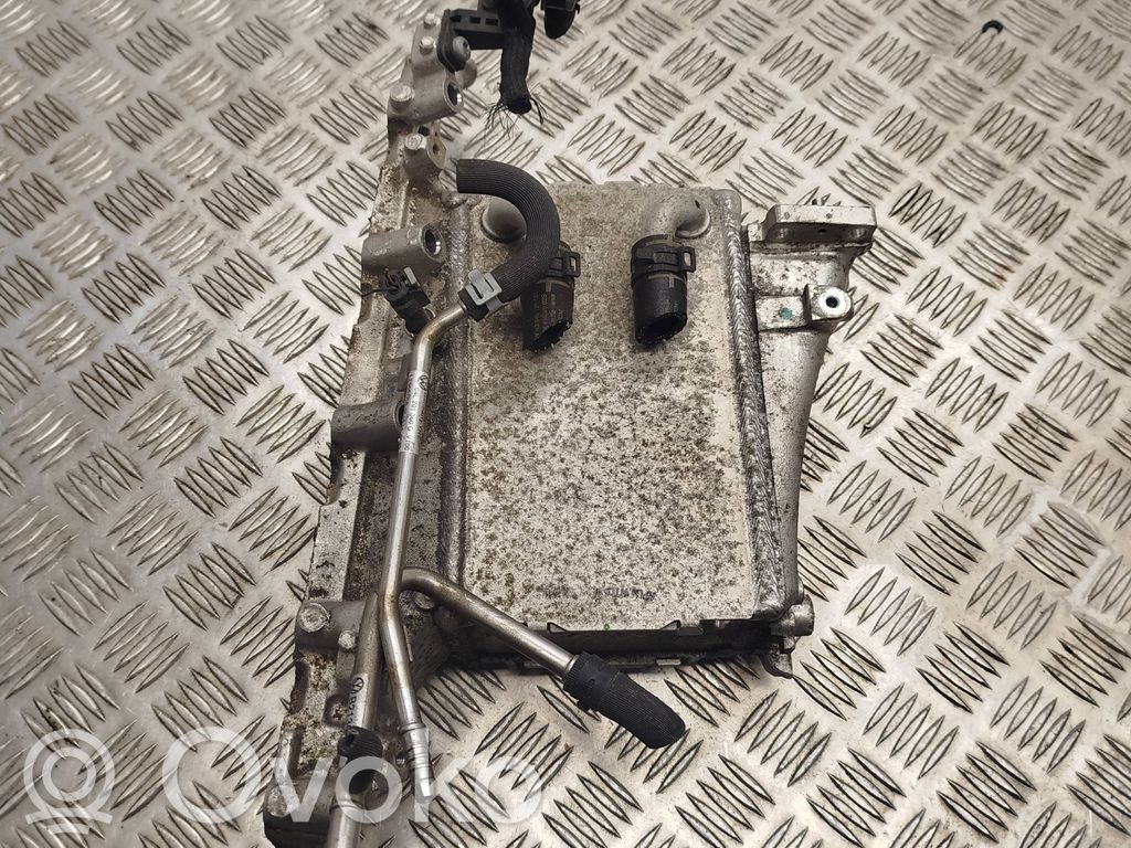 Volkswagen Golf VII Intake manifold 