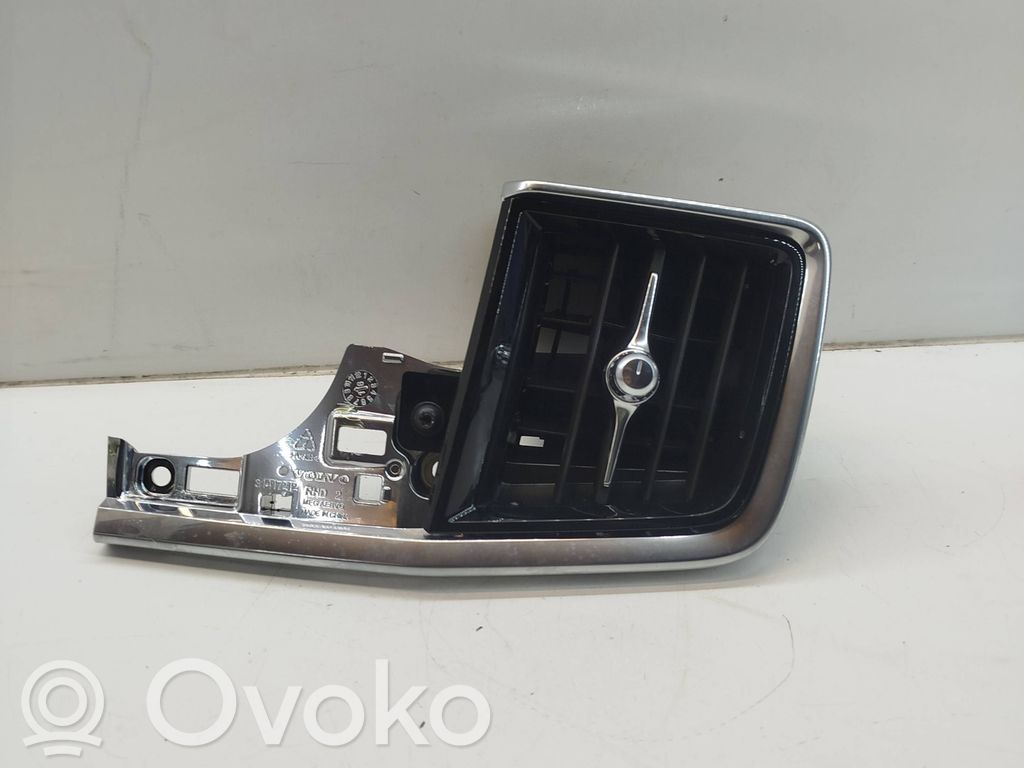 Volvo S90, V90 Ramă ornament torpedou bord 