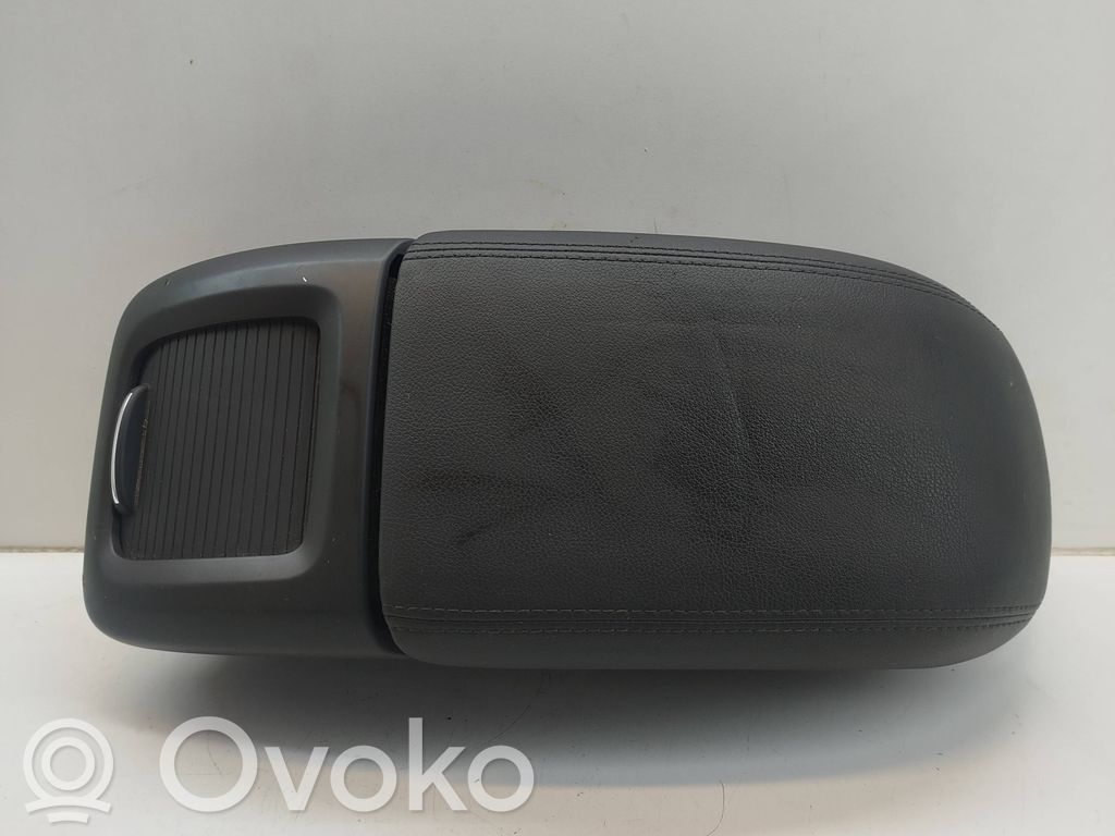 Opel Zafira C Reposabrazos 