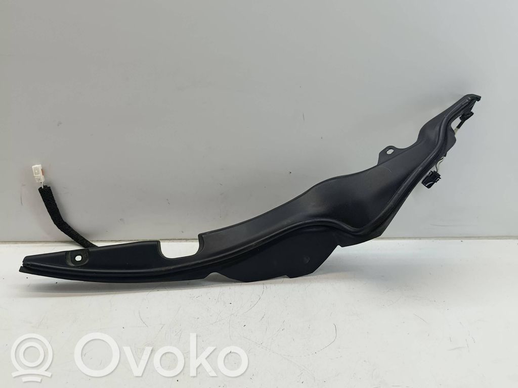 Subaru Outback (BS) Tailgate trim 