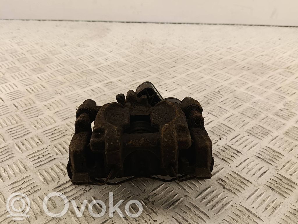 Subaru Outback (BS) Задний суппорт 