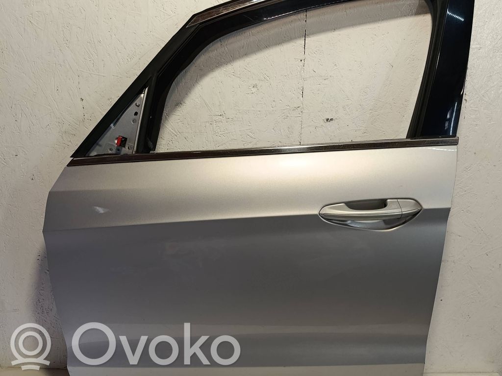 Porte avant