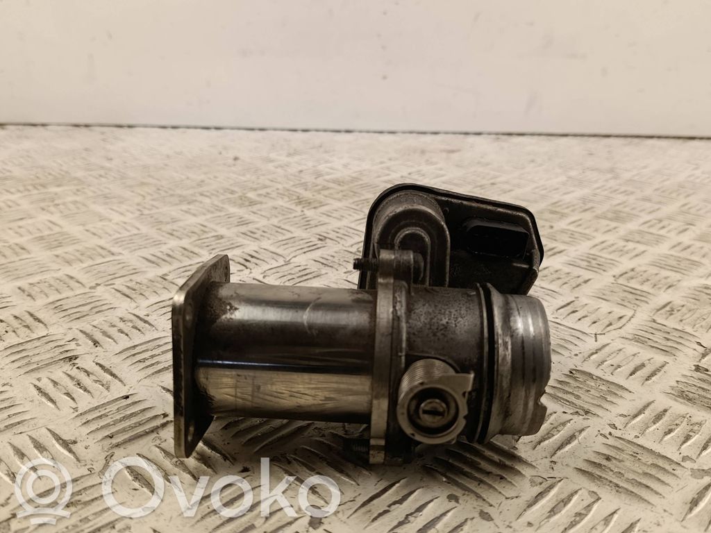 BMW X5 E70 Throttle valve 