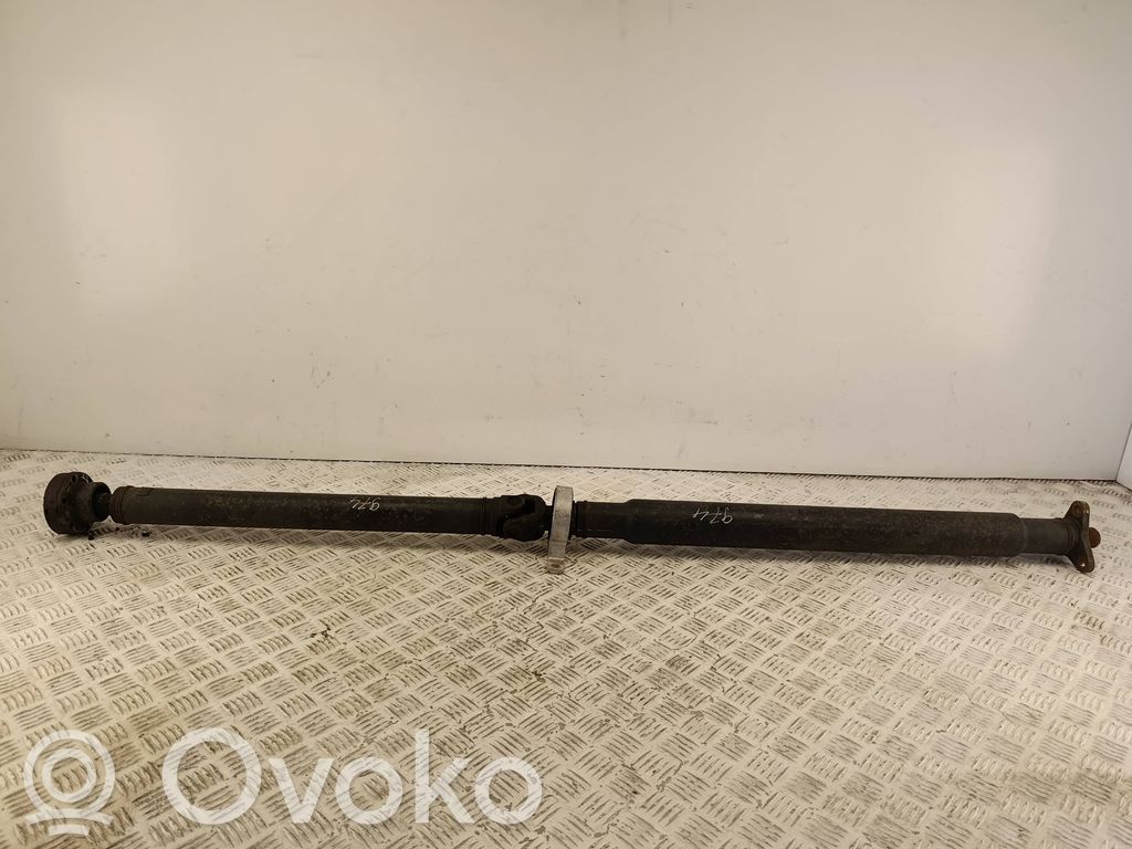 BMW 5 E60 E61 Kardanas komplekte 