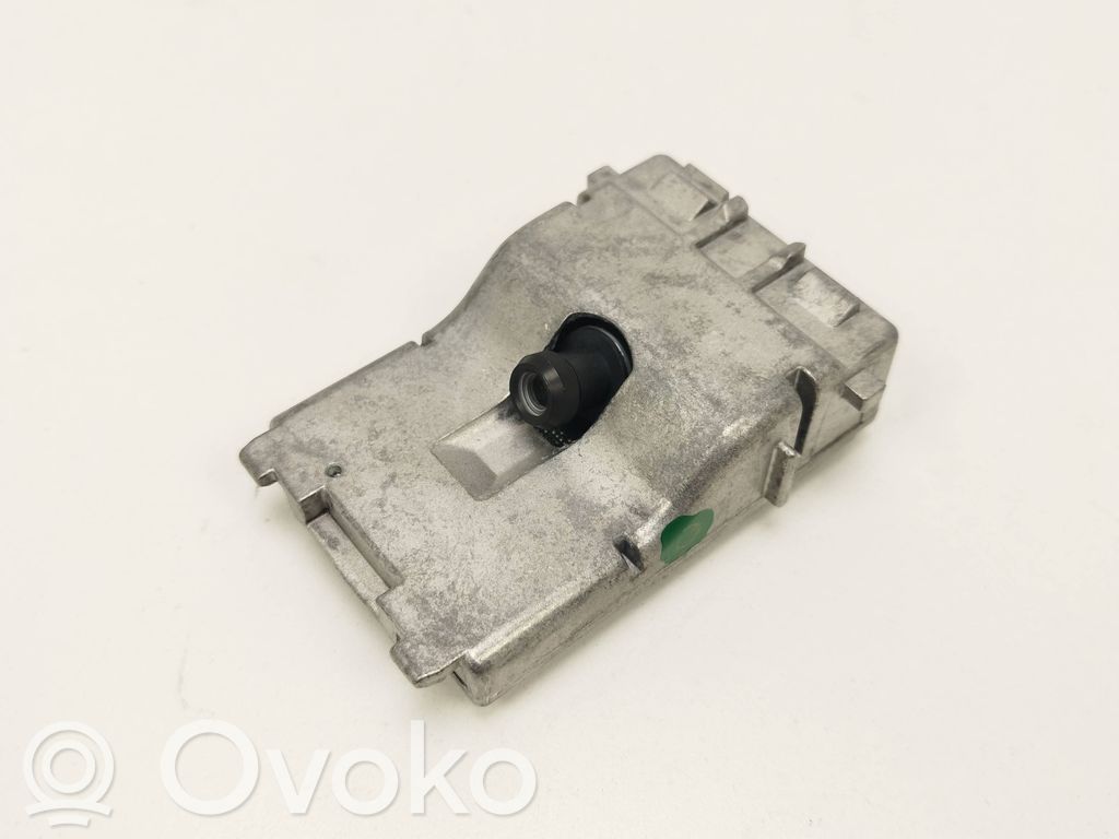 Mazda 6 Windshield/windscreen camera 