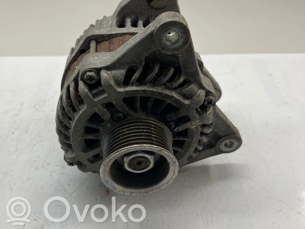 Nissan Juke I F15 Alternator 