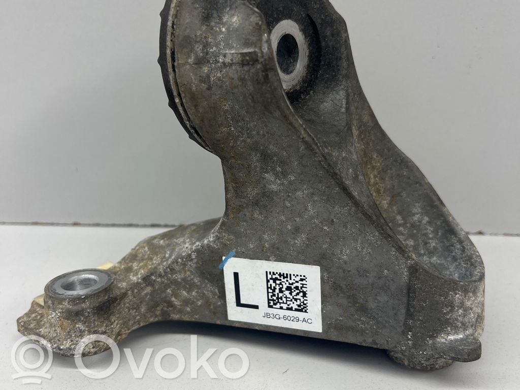 Ford Ranger Engine mounting bracket 