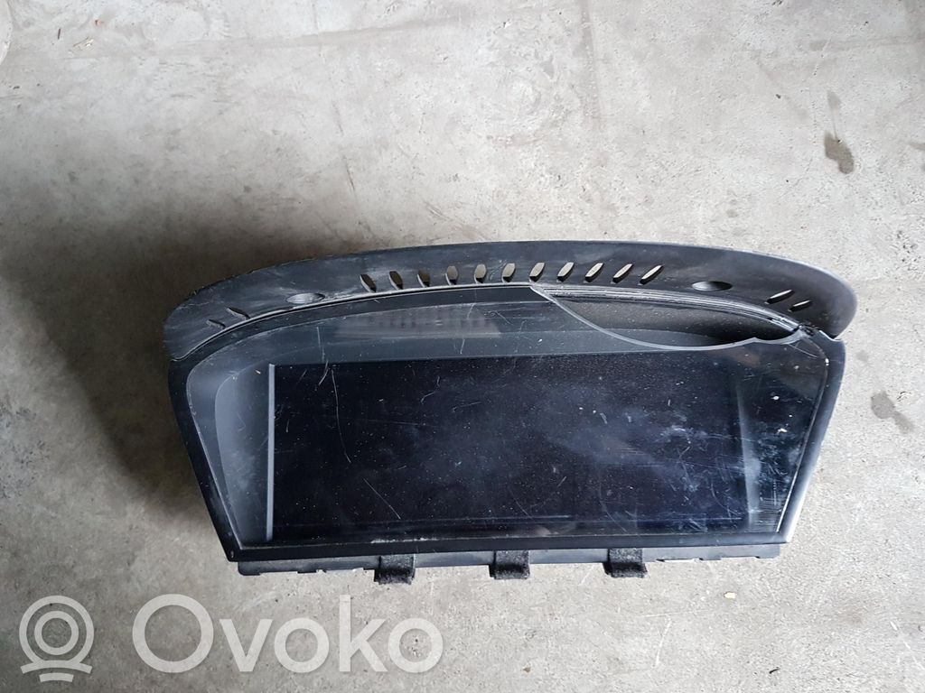Screen/display/small screen   9179807