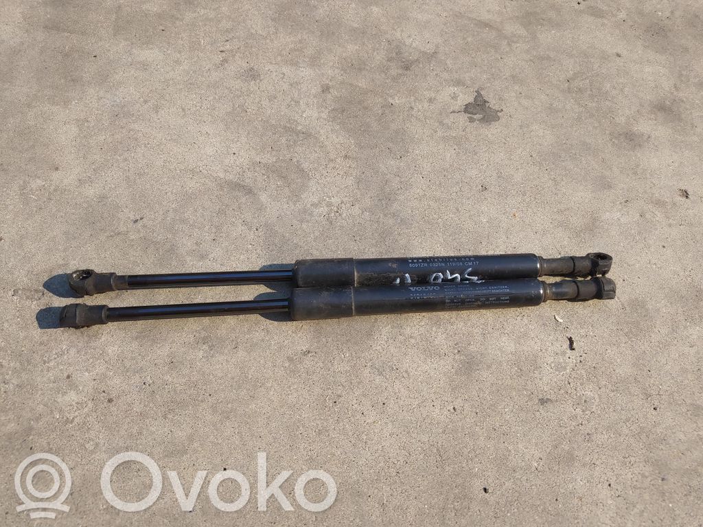 Volvo S40 Tailgate strut 