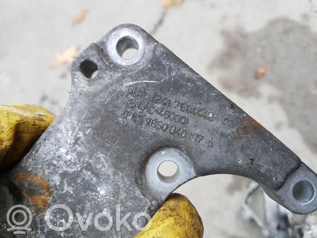 BMW 5 E60 E61 Halterung Servopumpe 