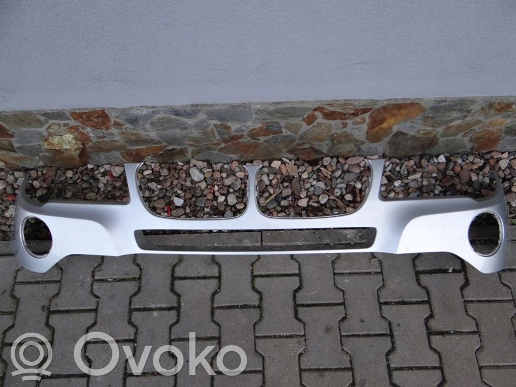 BMW X3 E83 Priekinis bamperis 