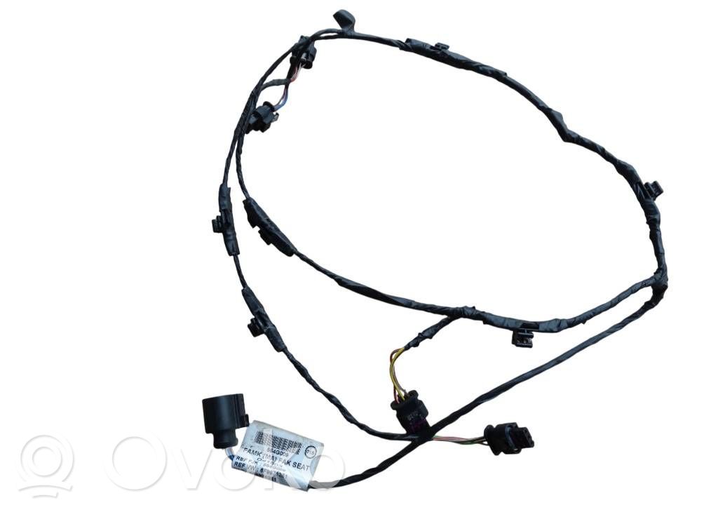 Seat Arona Cableado del sensor de aparcamiento (PDC) 