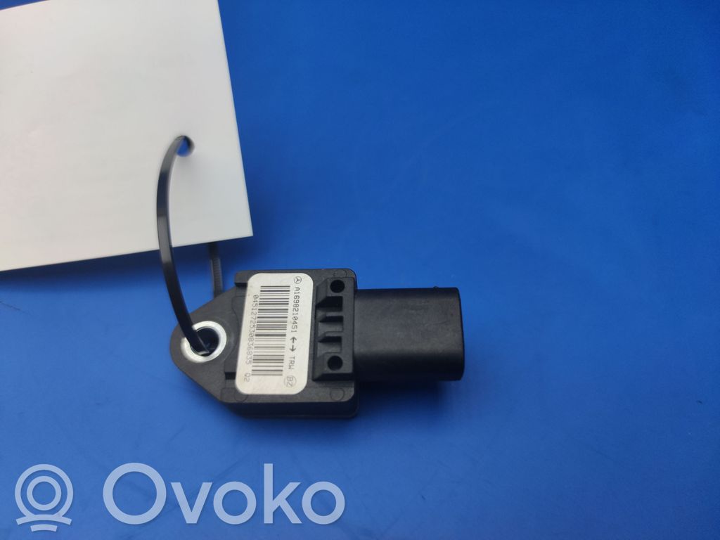 Mercedes-Benz B W245 Airbag deployment crash/impact sensor 