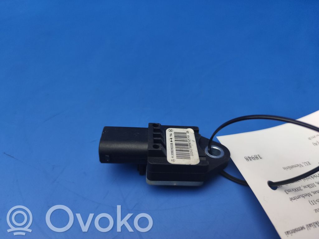 Mercedes-Benz B W245 Airbag deployment crash/impact sensor 