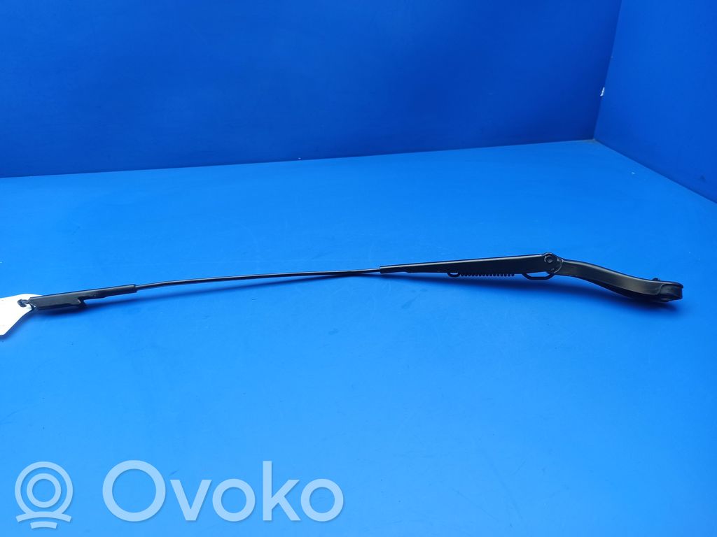 Mercedes-Benz B W245 Priekinio stiklo valytuvų kojelė 