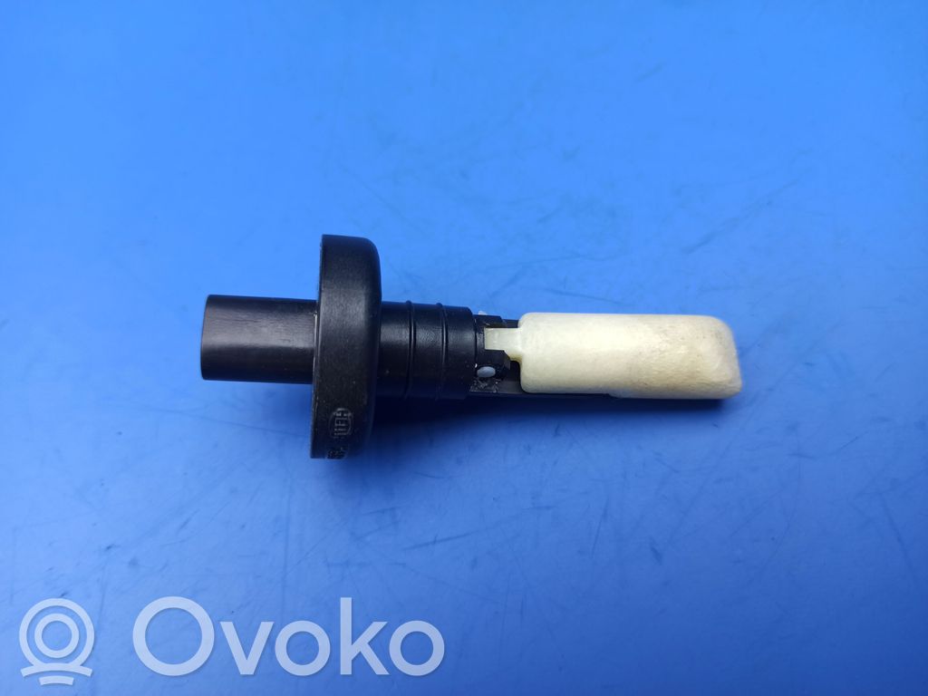 Mercedes-Benz E W211 Sensor de nivel del líquido limpiaparabrisas 