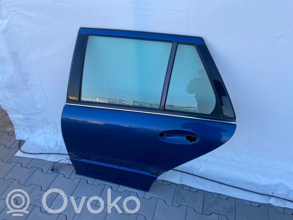 Mercedes-Benz C W203 Rear door 