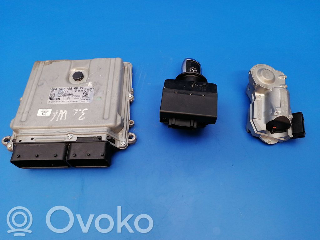 Mercedes-Benz E W211 Engine ECU kit and lock set 