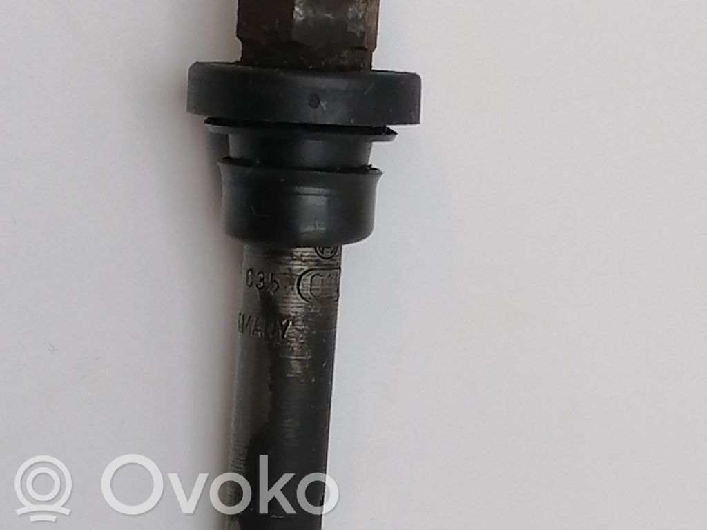 Mercedes-Benz 380 560SEC C126 Fuel injector 