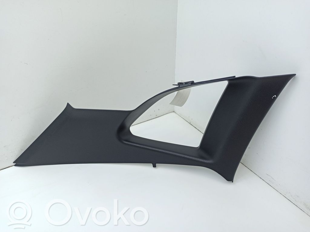 BMW X1 E84 Pilar (D) (superior) 