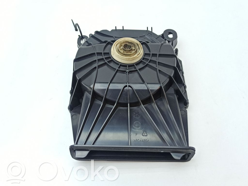 BMW X1 E84 Altavoz subwoofer 